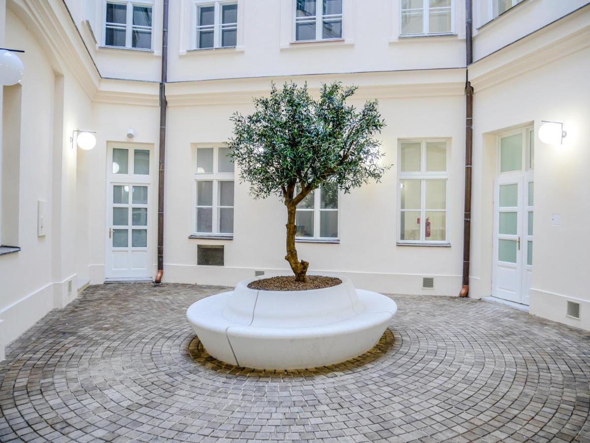 Laurinska 1 Apartments Bratislava Extérieur photo