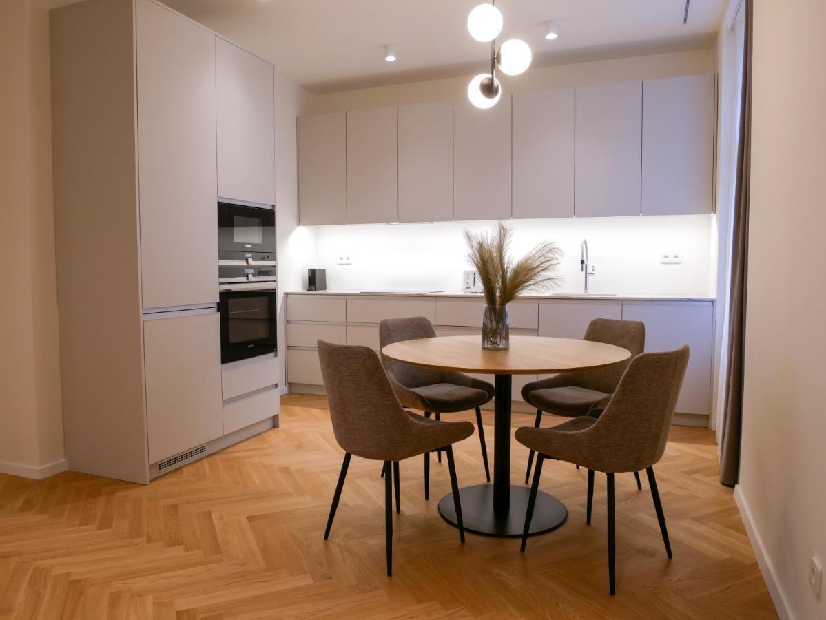 Laurinska 1 Apartments Bratislava Extérieur photo